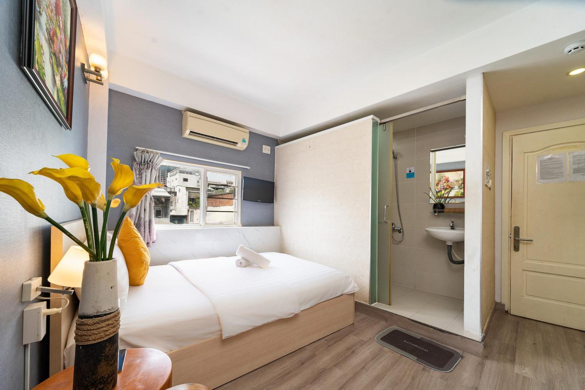 Galaxy Boutique Sai Gon Central Hotel Ho Chi Minh City Exterior photo